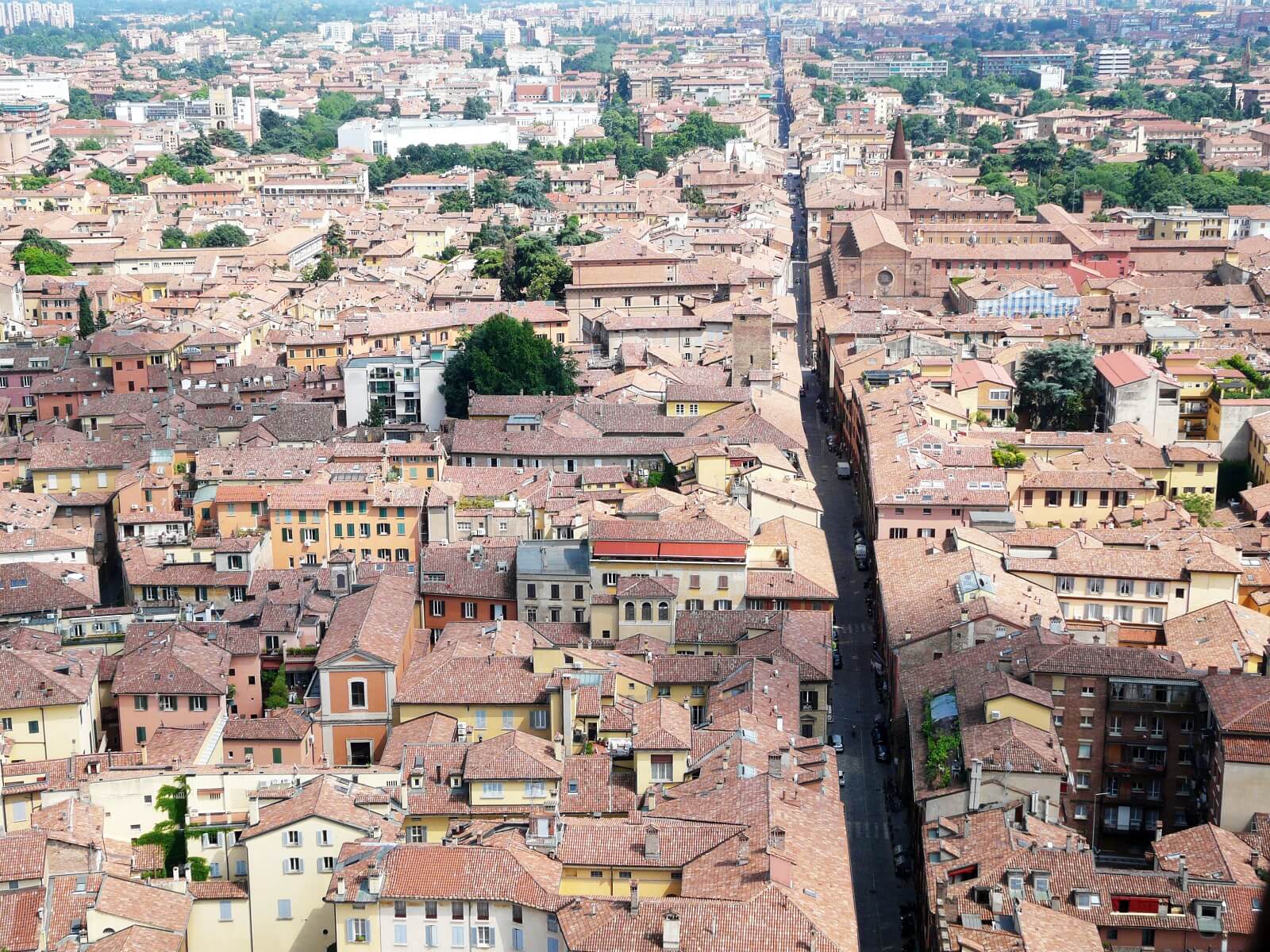 Bezienswaardigheden Bologna - Toren Asinelli en de Due Torri